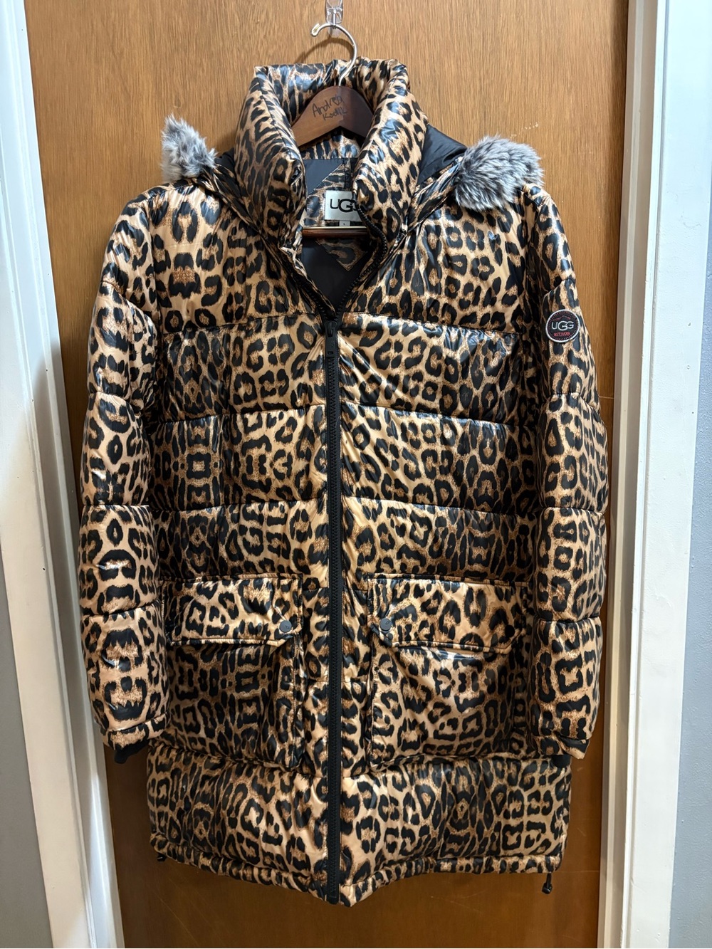UGG Ozzy Mid-Length Leopard Puffer Jacket - Picture 3 of 6
